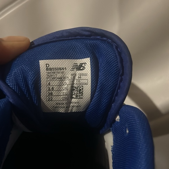 NB 550 white/blue - Picture 2 of 2